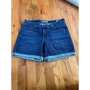 Levis Classic Short 18W Dark Wash Denim Cuffed Mid Rise Jean Shorts S49372